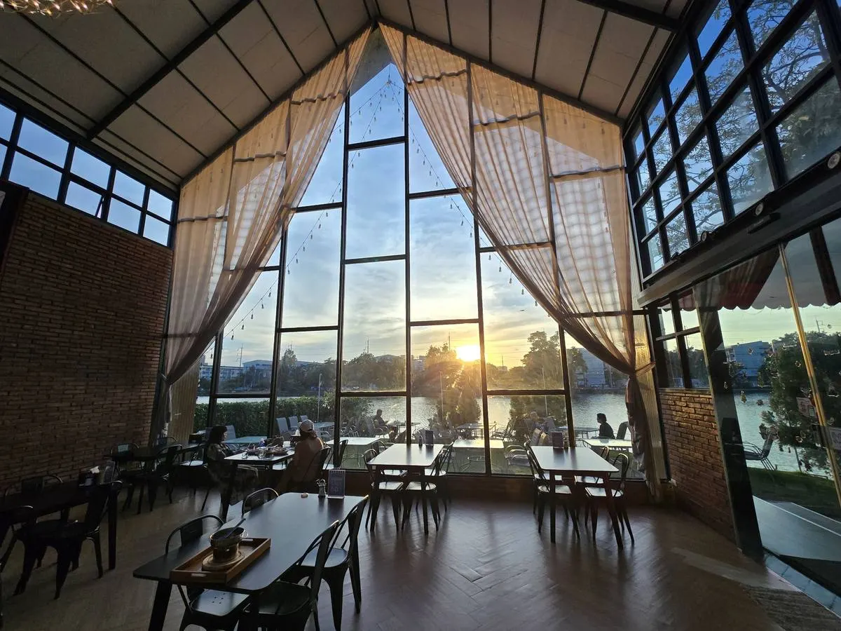 Indoor 1